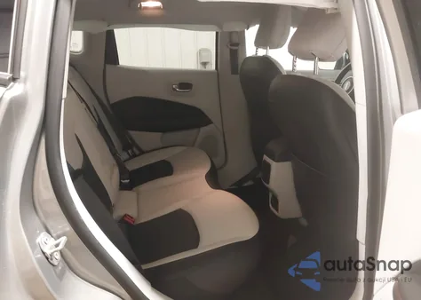 2020 Jeep Compass Limited 4X4 z USA, uszkodzony, nr VIN 3C4NJDCB1LT222917